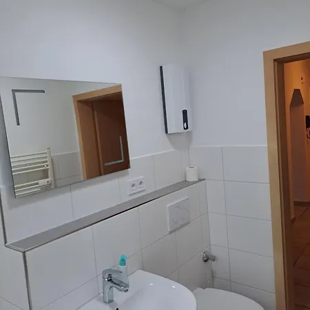 70f Mit 2 Schlafzimmern